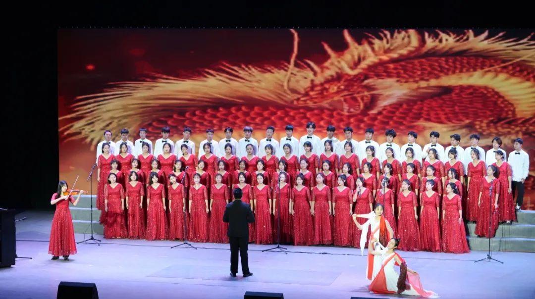 “盛世修典‘中国历代绘画大系’主题展之‘久久为功’”亮相中华世纪坛